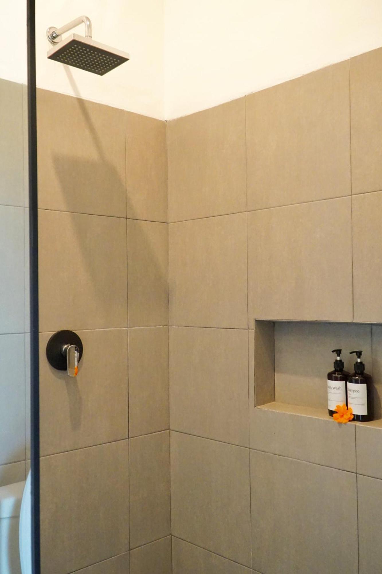 אובוד Kayom Rooms מראה חיצוני תמונה